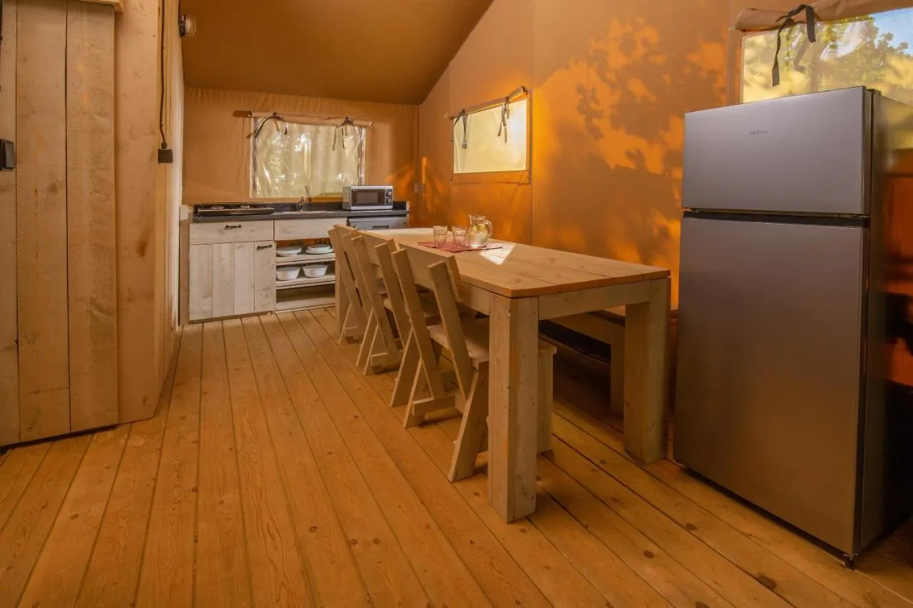 Campsite Glamping Tents - Camping Mon Perin Vacanceselect
